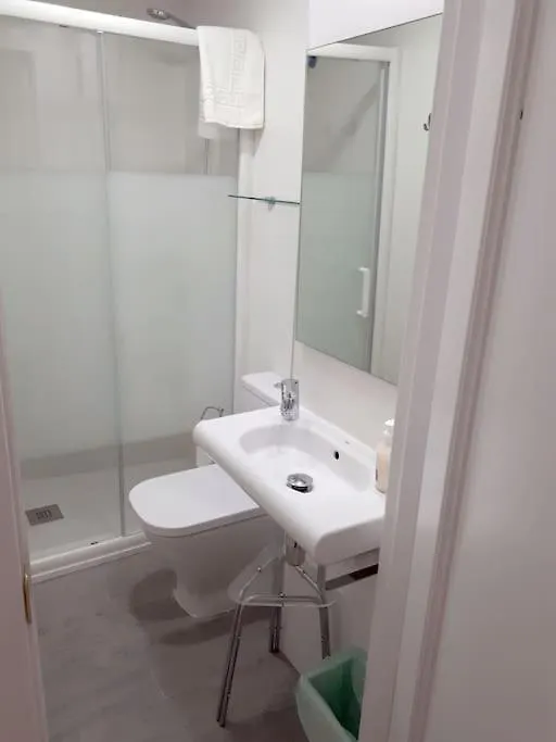 Acogedor Y Centrico Con Parking Apartment Granada